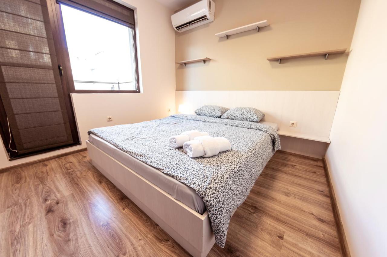 Bright 1Bdr Apartment With A Balcony Sofia Exterior photo