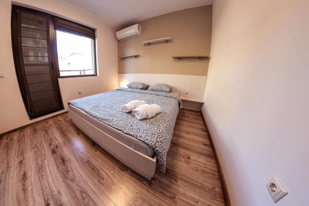 Bright 1Bdr Apartment With A Balcony Sofia Exterior photo